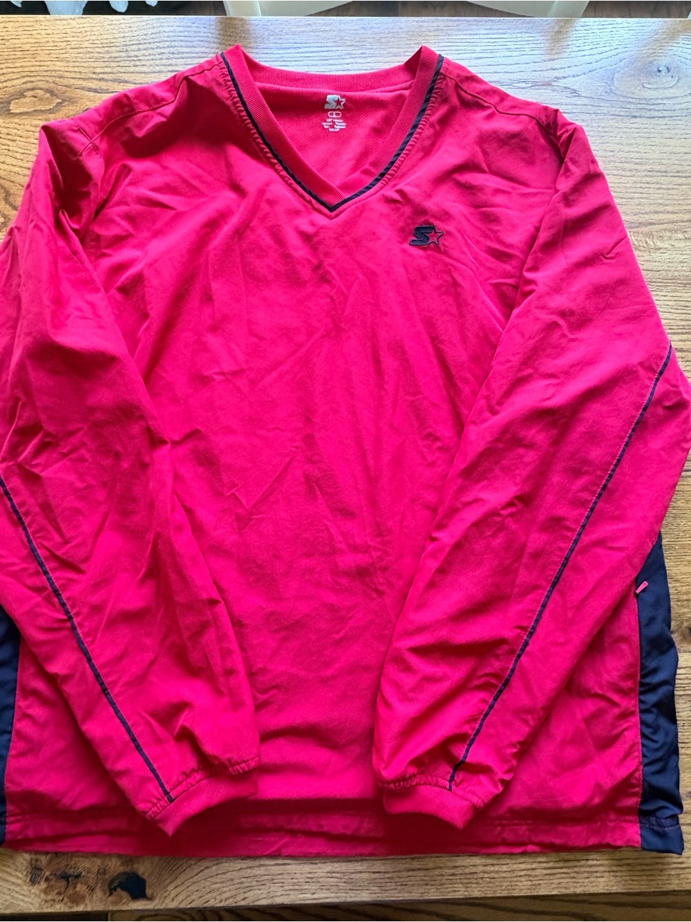 VTG STARTER Men's Large V-Neck Long Sleeve in Bright Red with Black Trim-